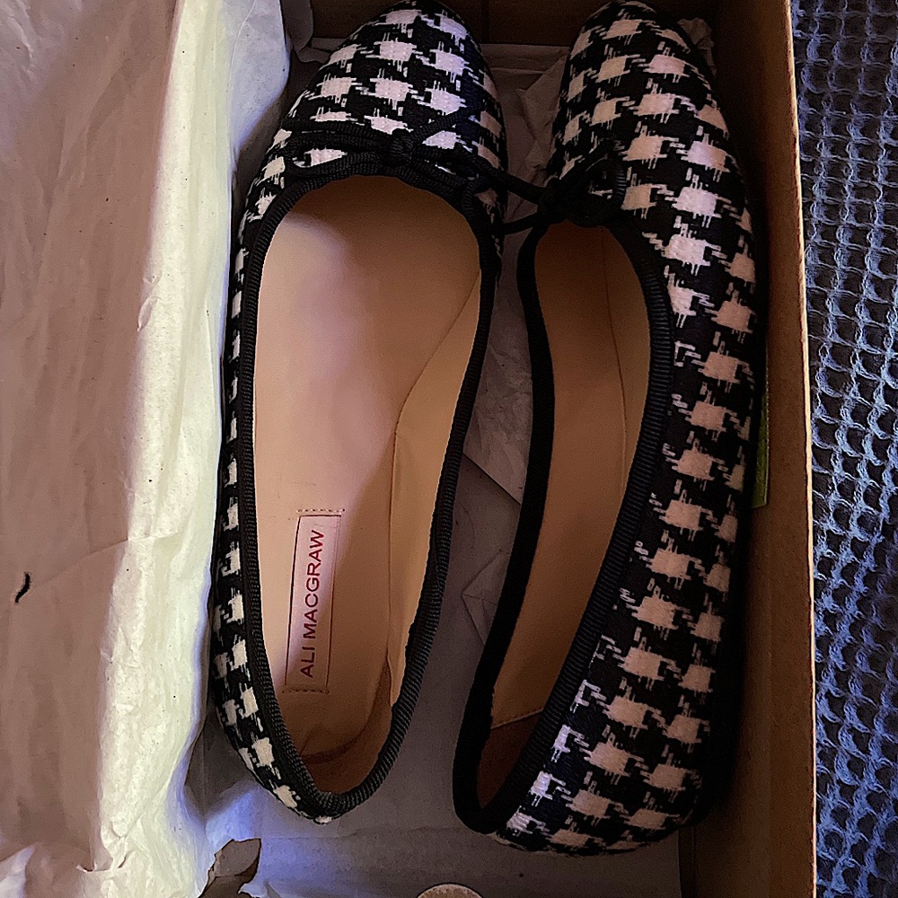 Ali McGraw Ballet shoes